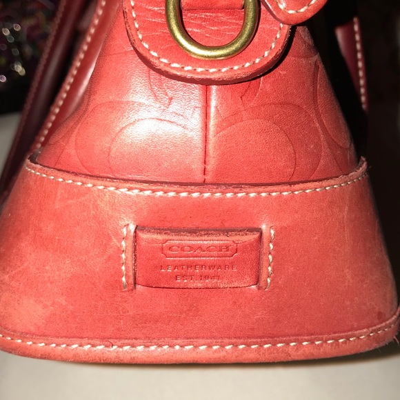 Purse - Picture 2 of 3